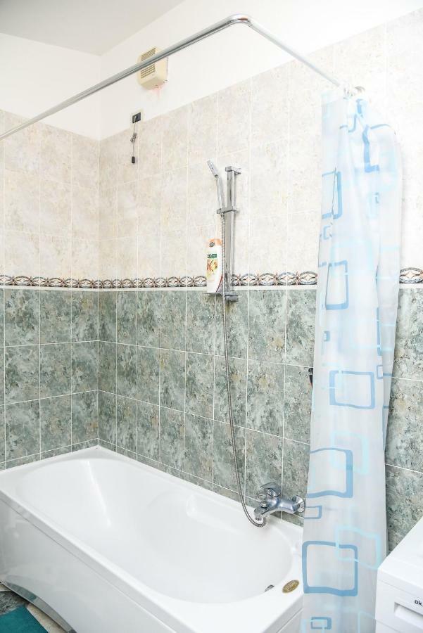 Apartamento Attic Aries Montesilvano Marina Exterior foto